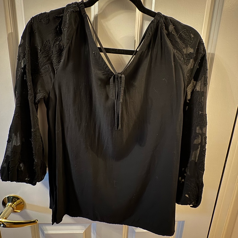 Loft black top